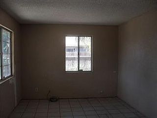 3rd image of 2701 Parkdale Dr