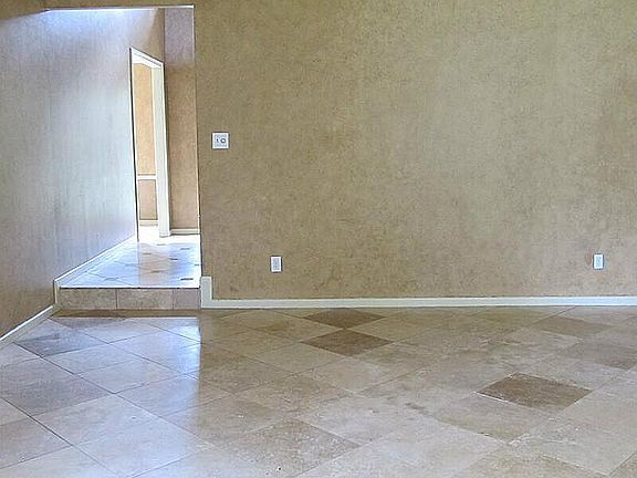 4th image of 24715 Brattle Dr