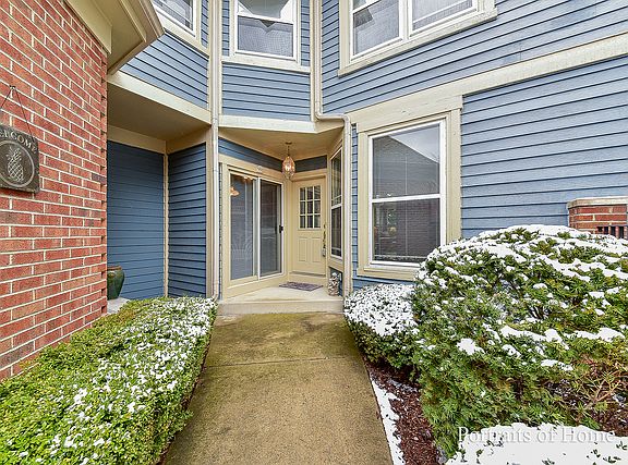 2nd image of 1105 Tennyson Ln #1105