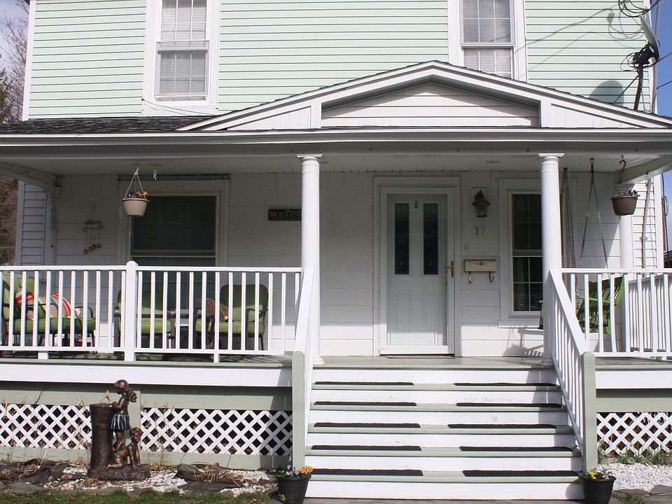1st image of 17 Fancher Ave