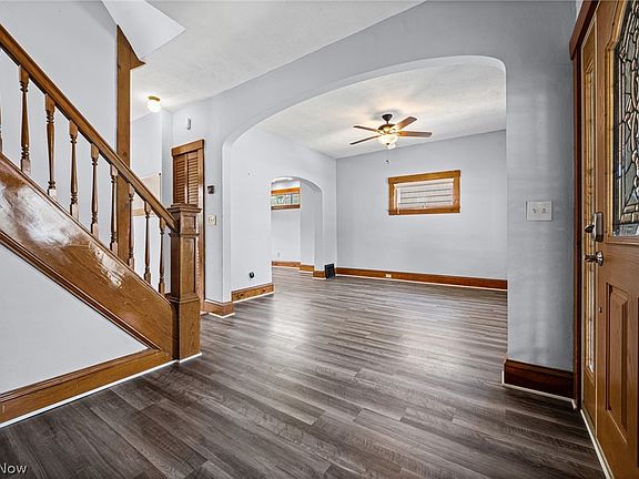 5th image of 1312 Saint Charles Ave