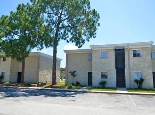 5259 65th Way N APT 76, Saint Petersburg, FL 33709