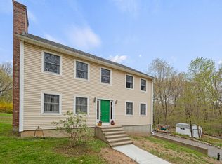 11 Standish Rd, Colchester, CT 06415