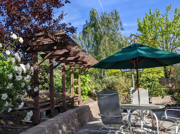 911 Umpqua Ct, Fremont, CA 94539