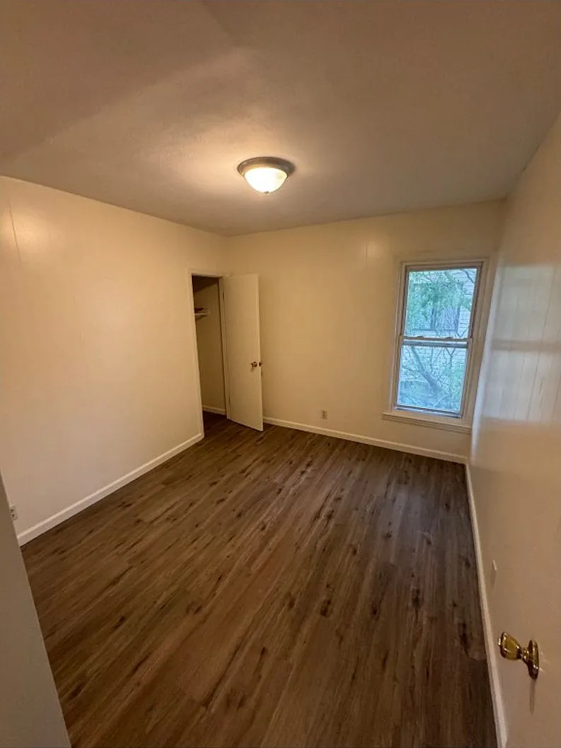 214 S Third St — Photo 1