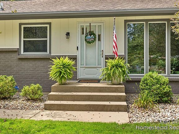 4th image of 521 Nordberg Ave NW