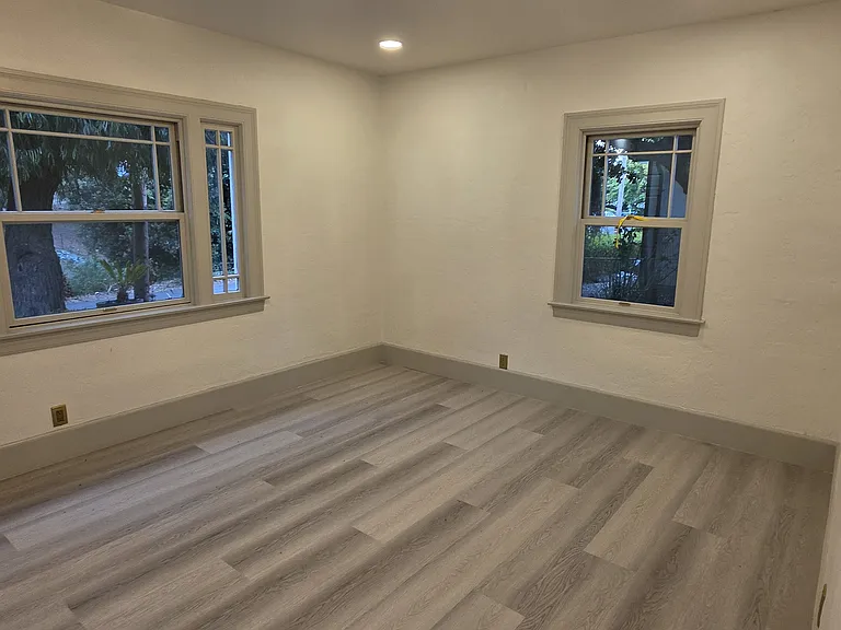 41620 Beatrice St — Photo 11