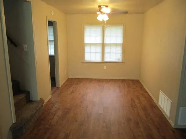 3 bed, 1350 sqft, $1,195 — Photo 4
