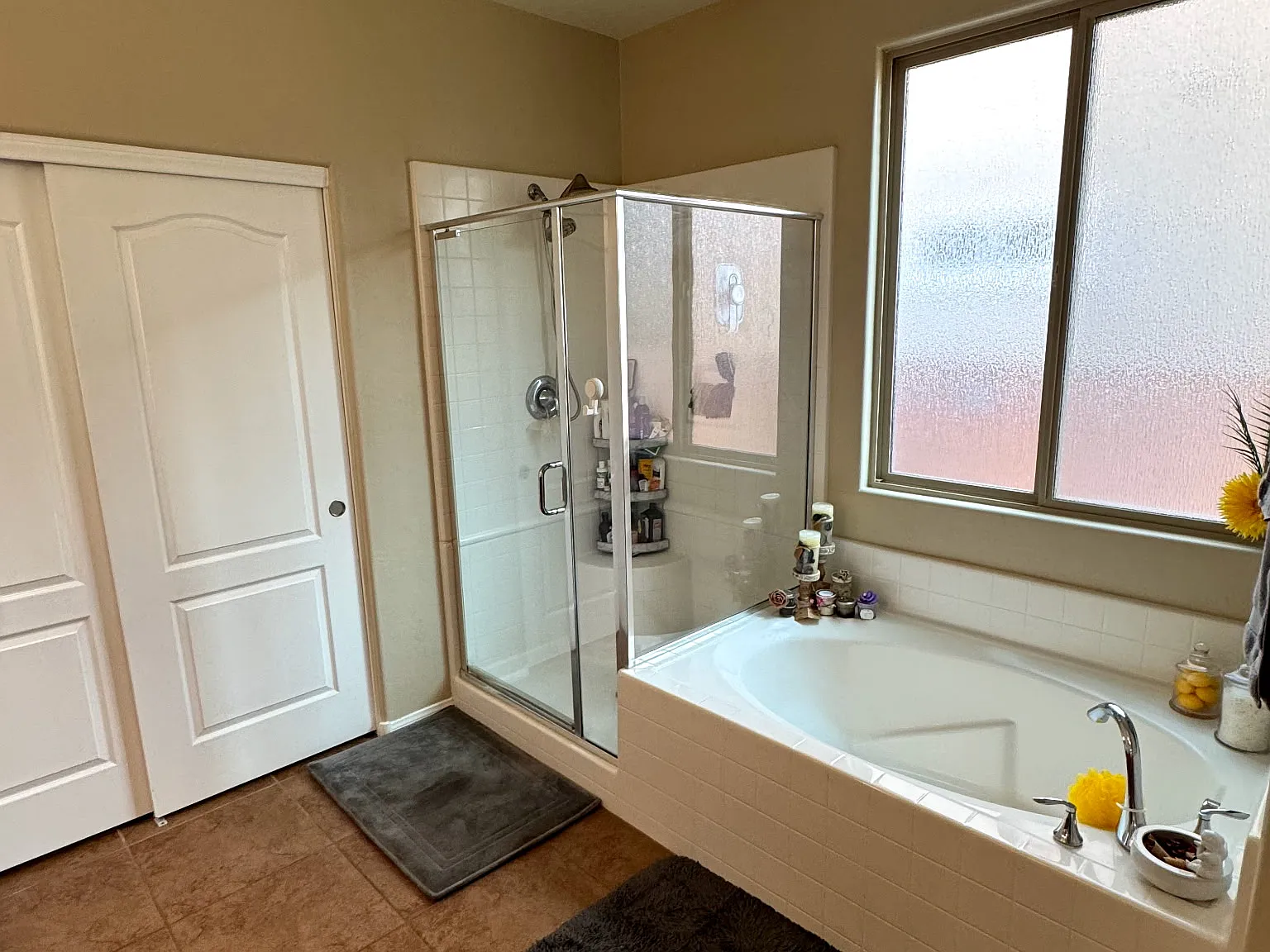 4 bed, 2535 sqft, $2,777 — Photo 1
