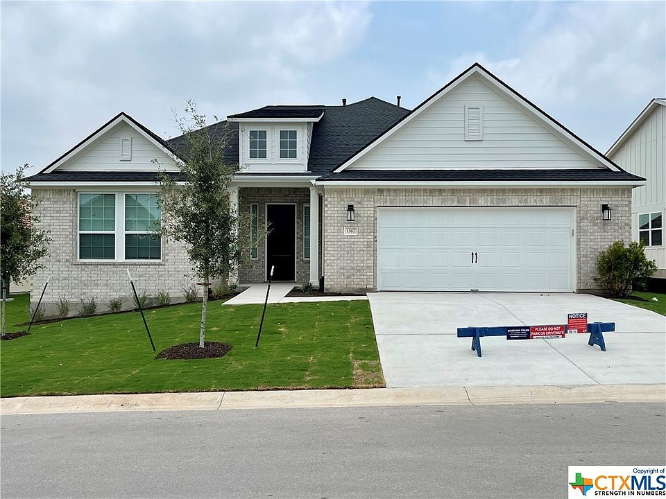 1st image of 1367 Dancing Oak Ln