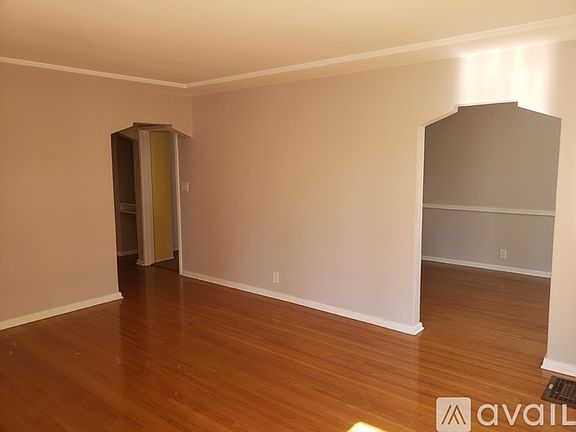 5th image of 9945 Durant Dr #A