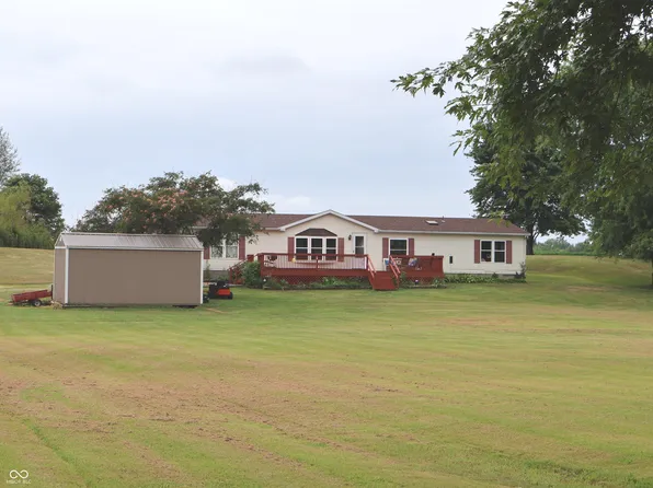 5259 W Foltz Rd, Dupont, IN 47231