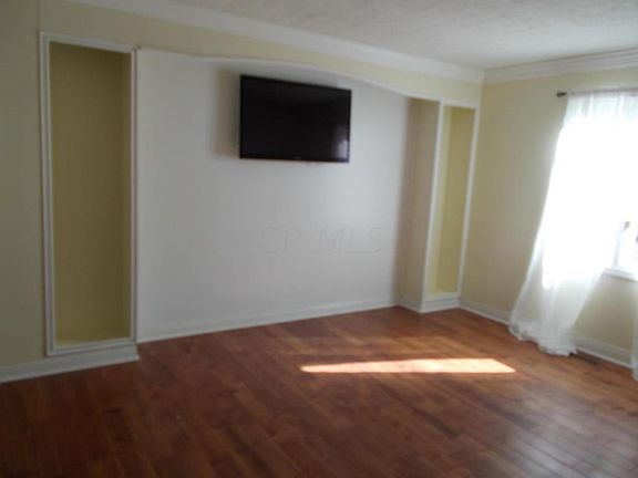 4th image of 2356 Olde Sawmill Blvd