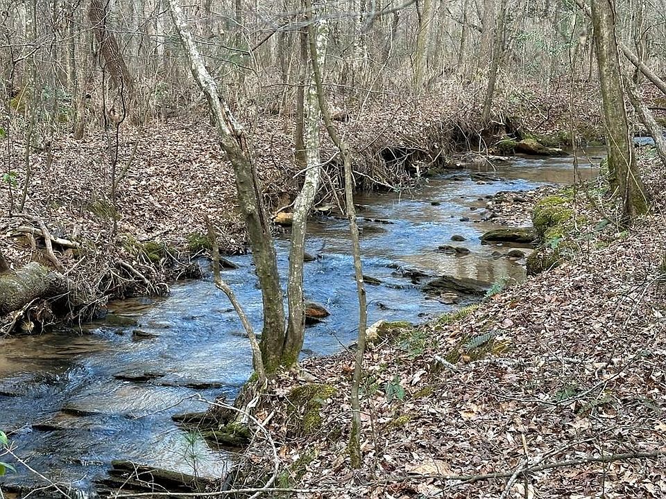 1st image of Mountain Glen Ln