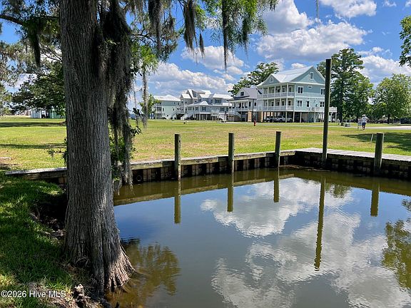 5th image of 61 Maritime Court