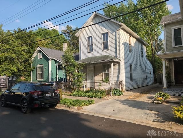 1st image of 506 Oak St