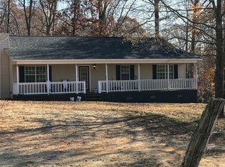 1200 Fisherman Rd, Belews Creek, NC 27009