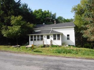 5522 Battin Rd, Silver Springs, NY 14550