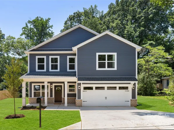 737 Oak St, Charlotte, NC 28214