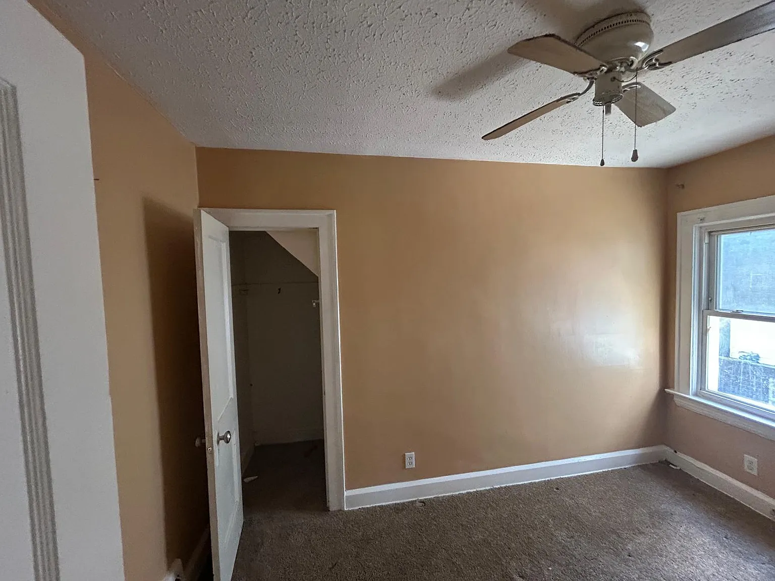 2 bed, 973 sqft, $900 — Photo 3
