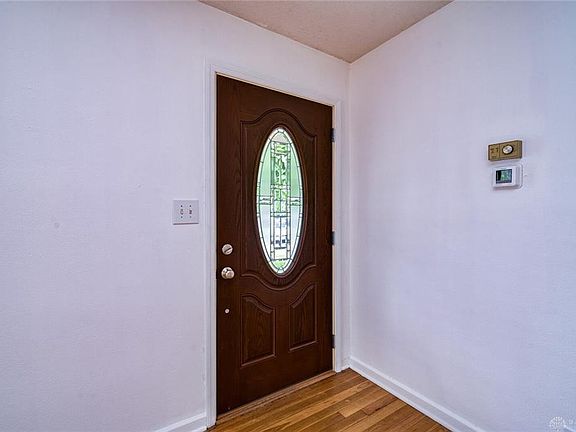 4th image of 1781 Hearthstone Dr
