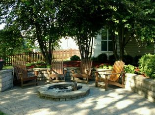661 Omaha Dr, Yorkville, IL 60560
