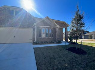 1204 Sumner St, Aubrey, TX 76227