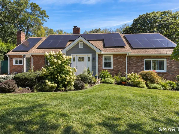 87 Clover Hill Drive, Stamford, CT 06902