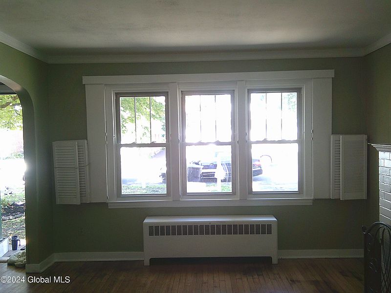 3rd image of 46 Rankin Avenue