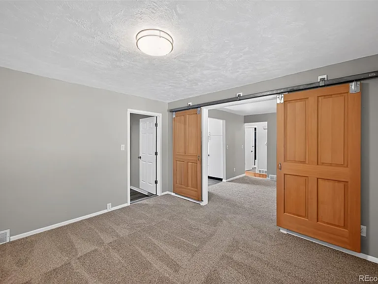 26 Newland Ct — Photo 10