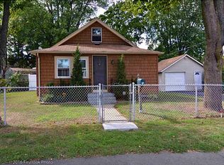 13 Tilden Ave, Warwick, RI 02888