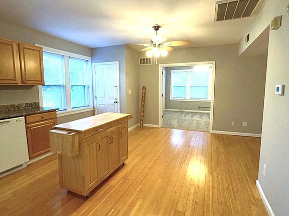 5th image of 7610 Dale Ave #B