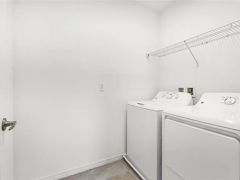 8544 Canyon Creek Trl — Photo 30
