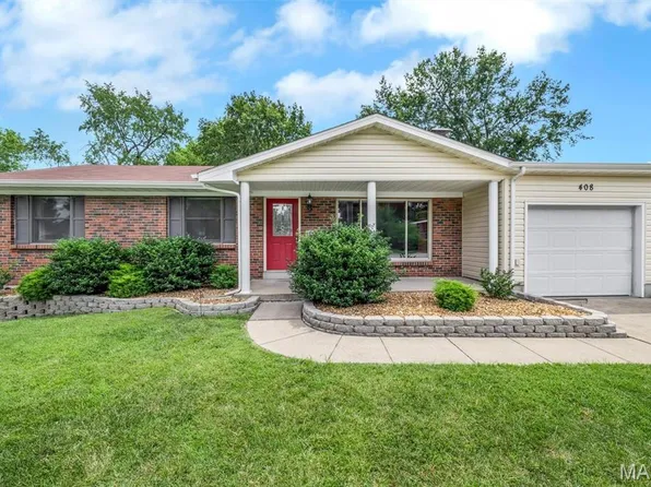 408 Elmwood Dr, Saint Charles, MO 63301