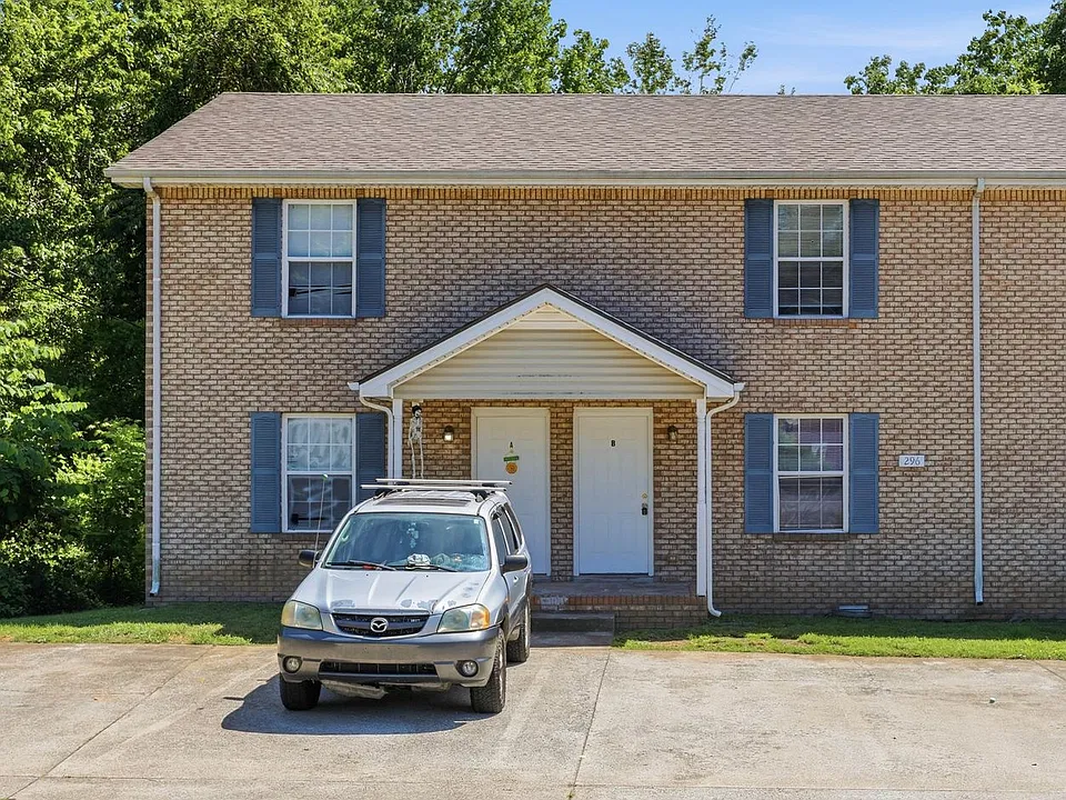 296 Raleigh Dr