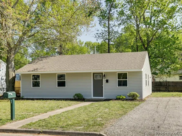 1416 Woodcrest Dr, Hampton, VA 23663