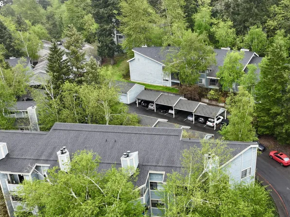 10222 SE Talbert St, Clackamas, OR 97015