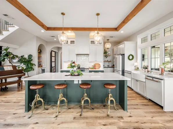 540 Casey Ln, Wimberley, TX 78676