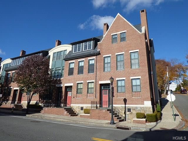 1st image of 141 Main St APT E