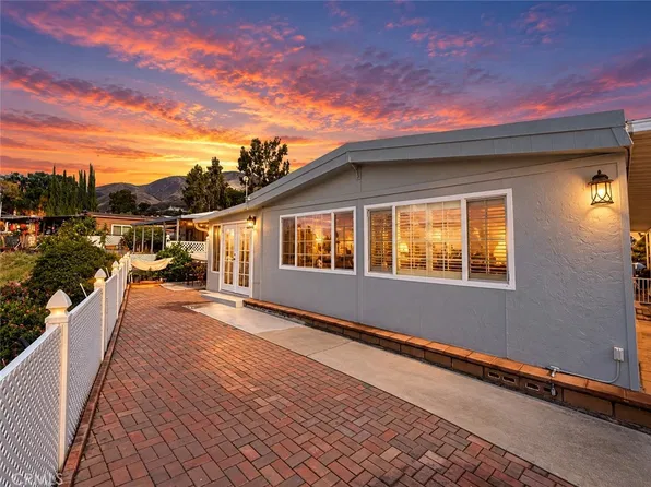 4040 Piedmont Dr Spc 274, Highland, CA 92346