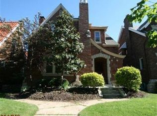 5861 Itaska St, Saint Louis, MO 63109