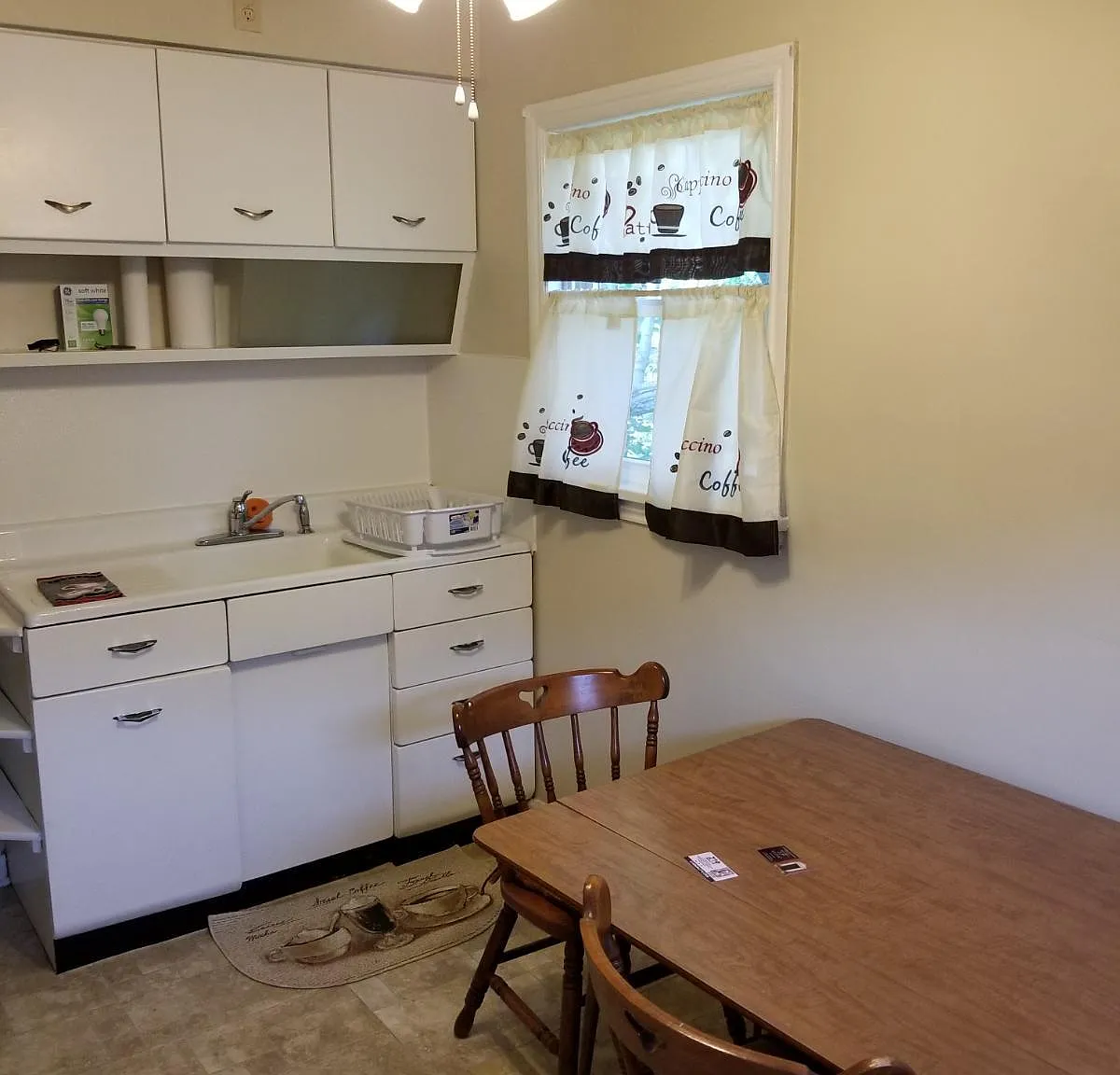 2 bed, 900 sqft, $1,500 — Photo 4