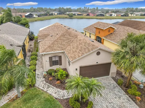 669 Grand Canal Dr, Poinciana, FL 34759