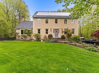 9 Celestial Way, Pepperell, MA 01463