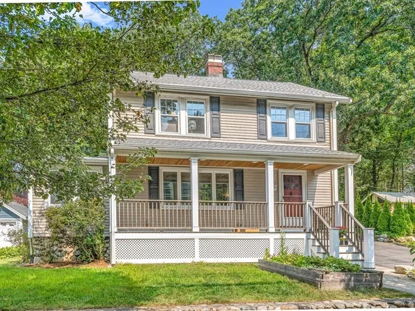 158 Beech Ave, Melrose, MA 02176
