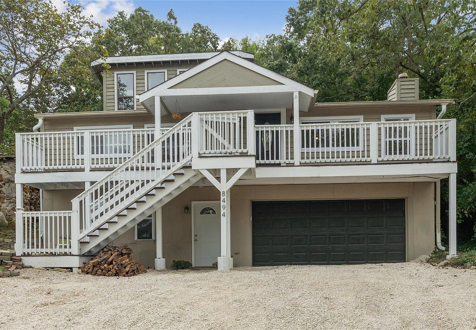 6cf064566788c60e73bc7e642a7cc3