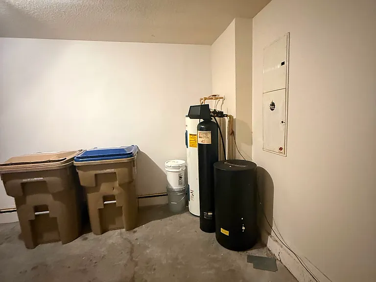 2751 Dodds Ln — Photo 17