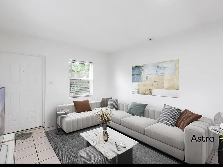 1429 Laura St #D — Photo 1