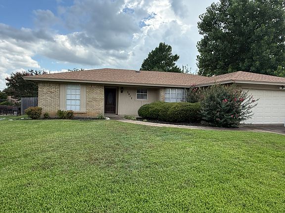 2nd image of 5912 Pleasant Hill Dr