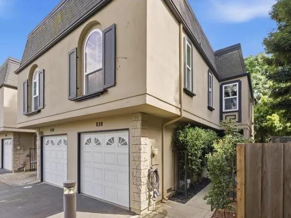 828 Rue Montagne, Campbell, CA 95008